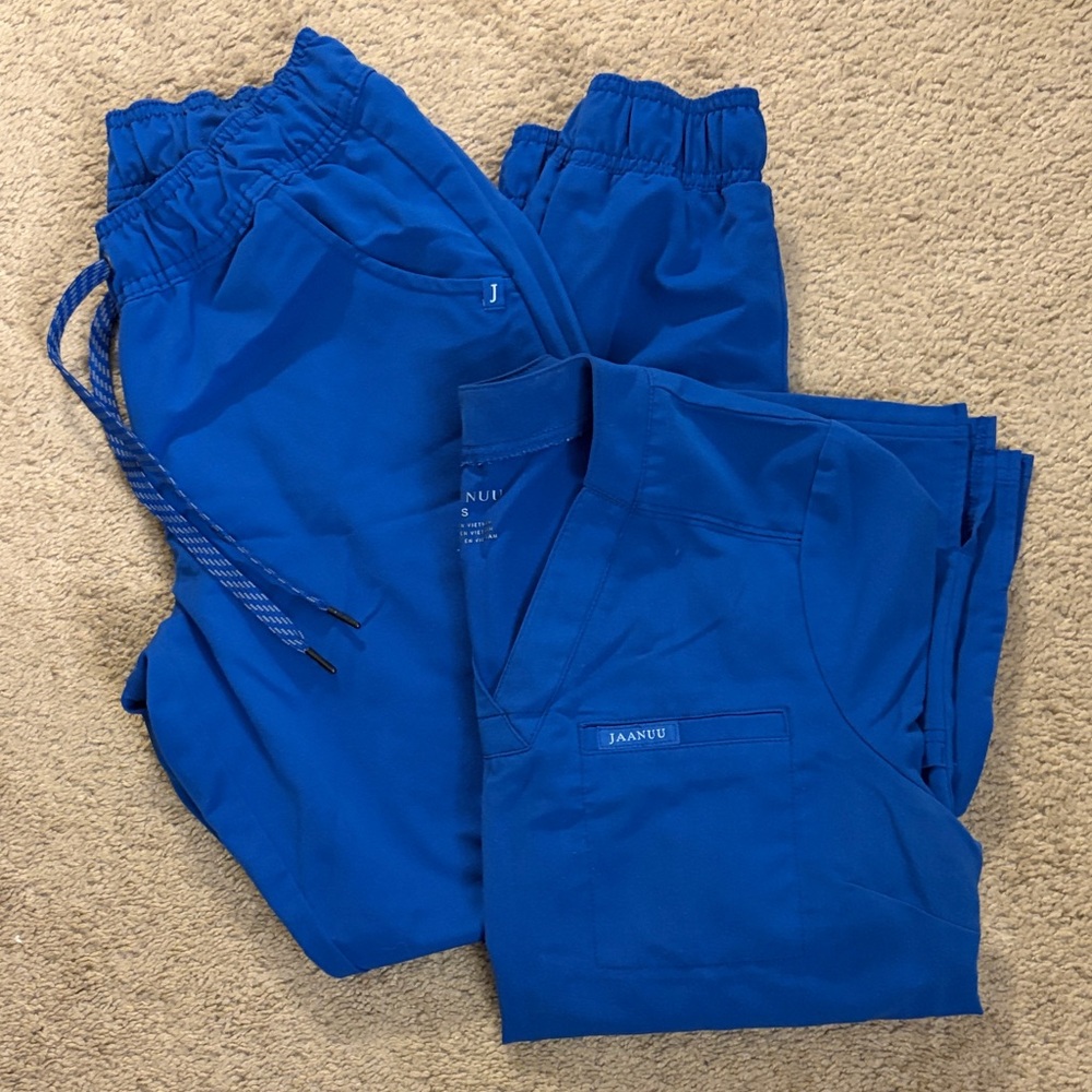 Jaanuu Vibrant Blue Medical Scrubs